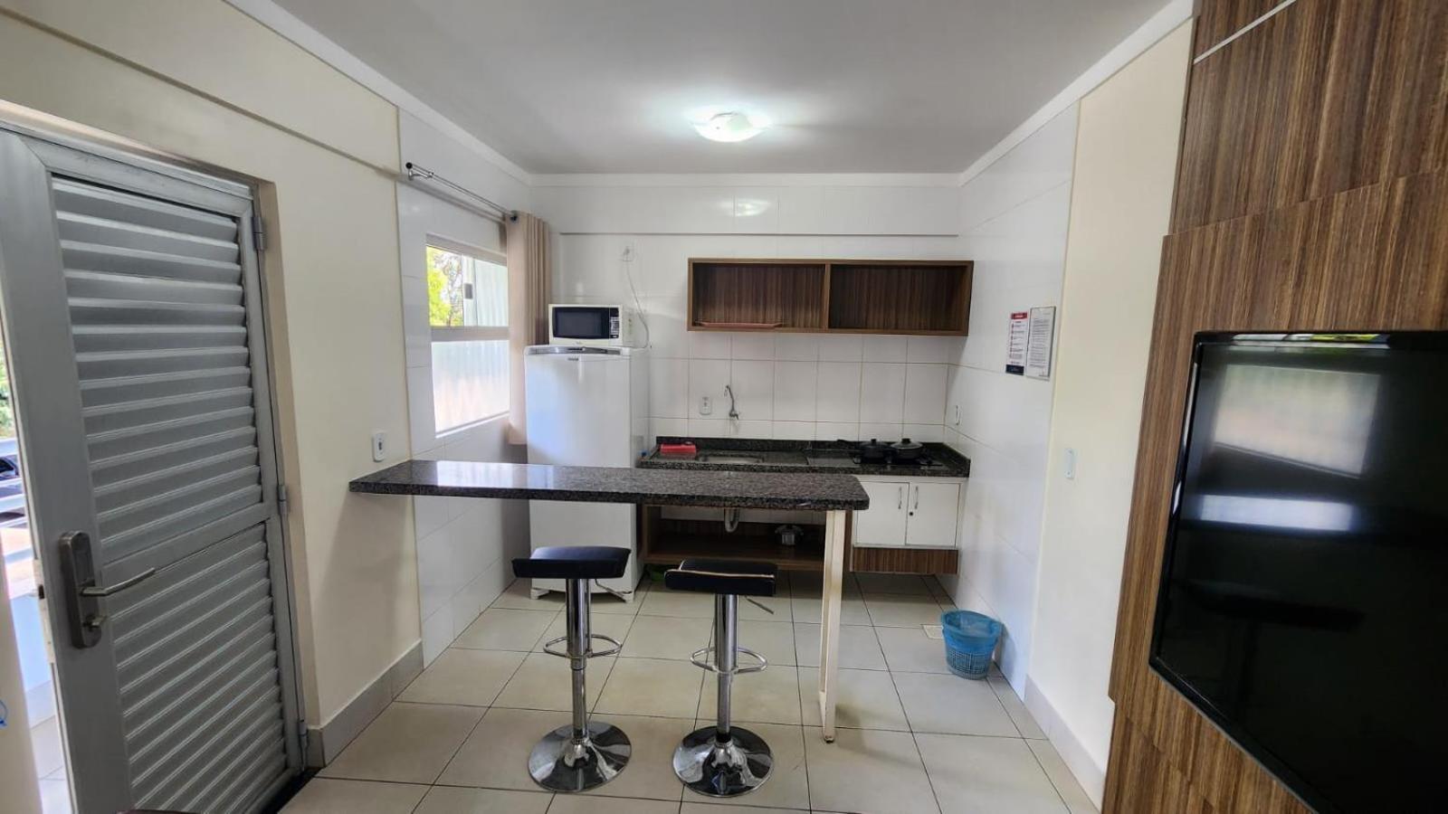 Lacqua Diroma 1 - Apartamentos Jn Caldas Novas Exterior photo